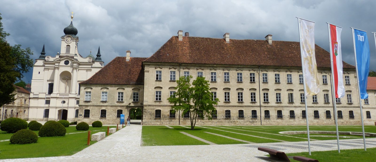 TUM Academy Center Raitenhaslach - City of Burghausen