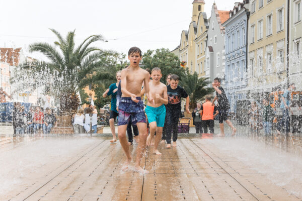 Wasser Spiel Platz - Foto: Manuela Fuchs