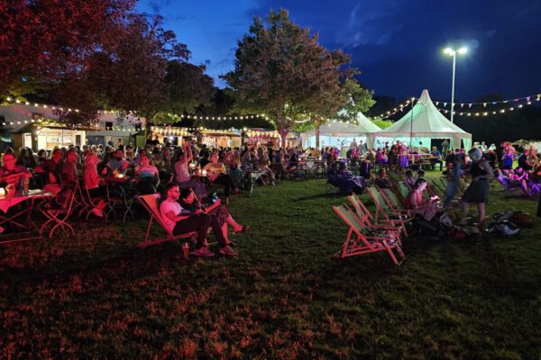 Sommernachtsbiergarten am Bergerhof 2024 mit Burgblick