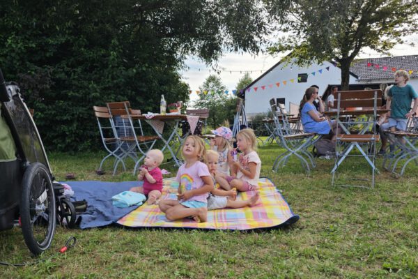 Sommernachtsbiergarten am Bergerhof 2024 mit Burgblick