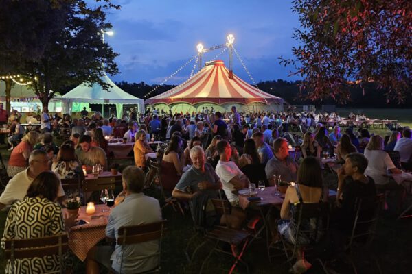 Sommernachtsbiergarten am Bergerhof 2024 mit Burgblick