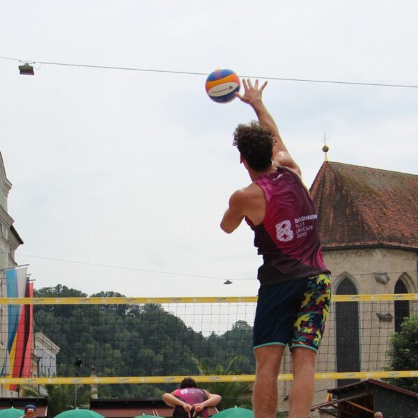 Beachvolleyball am Stadtplatz - Foto: Katrin Schlösser