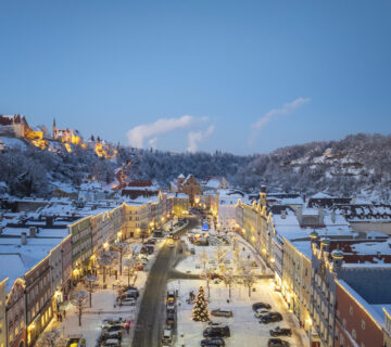 Ein Wärmeplan für ganz Burghausen. Der Startschuss für die Kommunale Wärmeplanung für Burghausen ist jetzt gefallen. Fotocredit: Hans Mitterer Fotografie