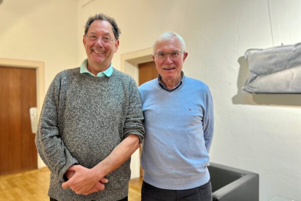 Xaver Bachmeier (r.) und Dirk Hentrich sind seit 13.11.2024 die neuen Behindertenbeauftragten der Stadt Burghausen. Foto Königseder